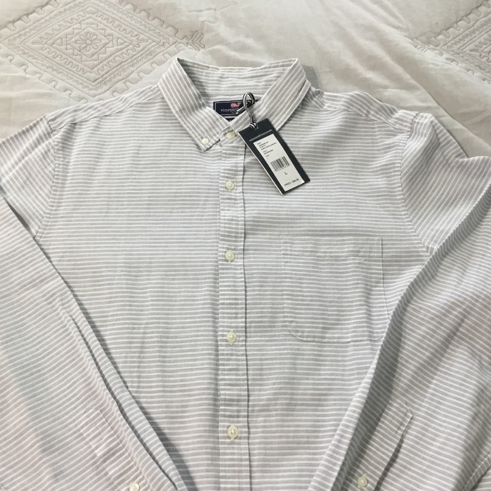 Vineyard Vines Striped Shirt 🎖Host Pick🎖